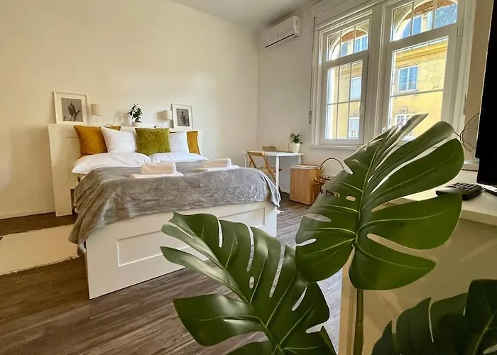 Studio27 - With Balcony At The Buda Castle Appartement